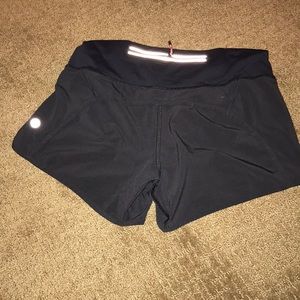 LULULEMON Speed Up Short- Long 4"